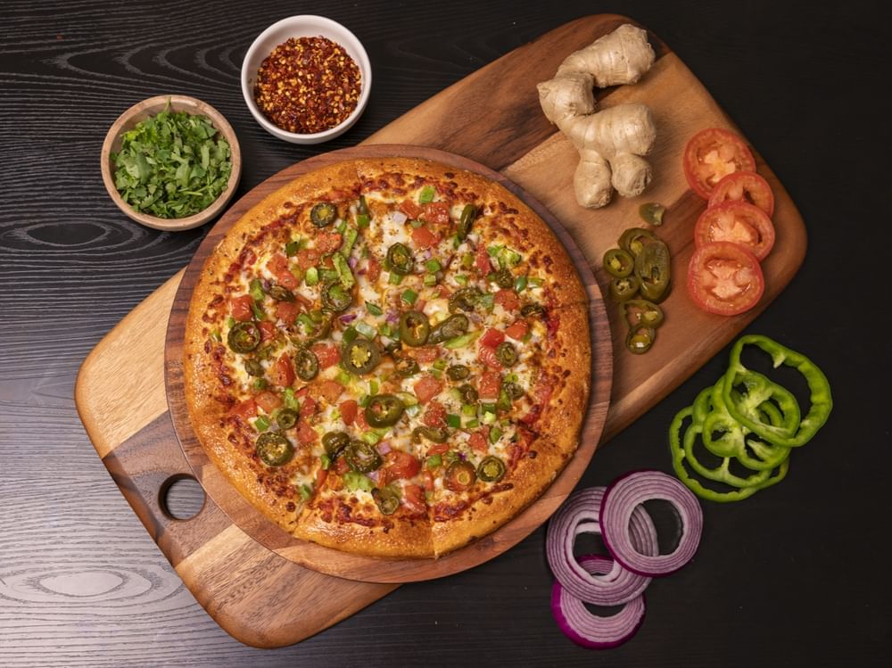 Medium Karahi Paneer Pizza
