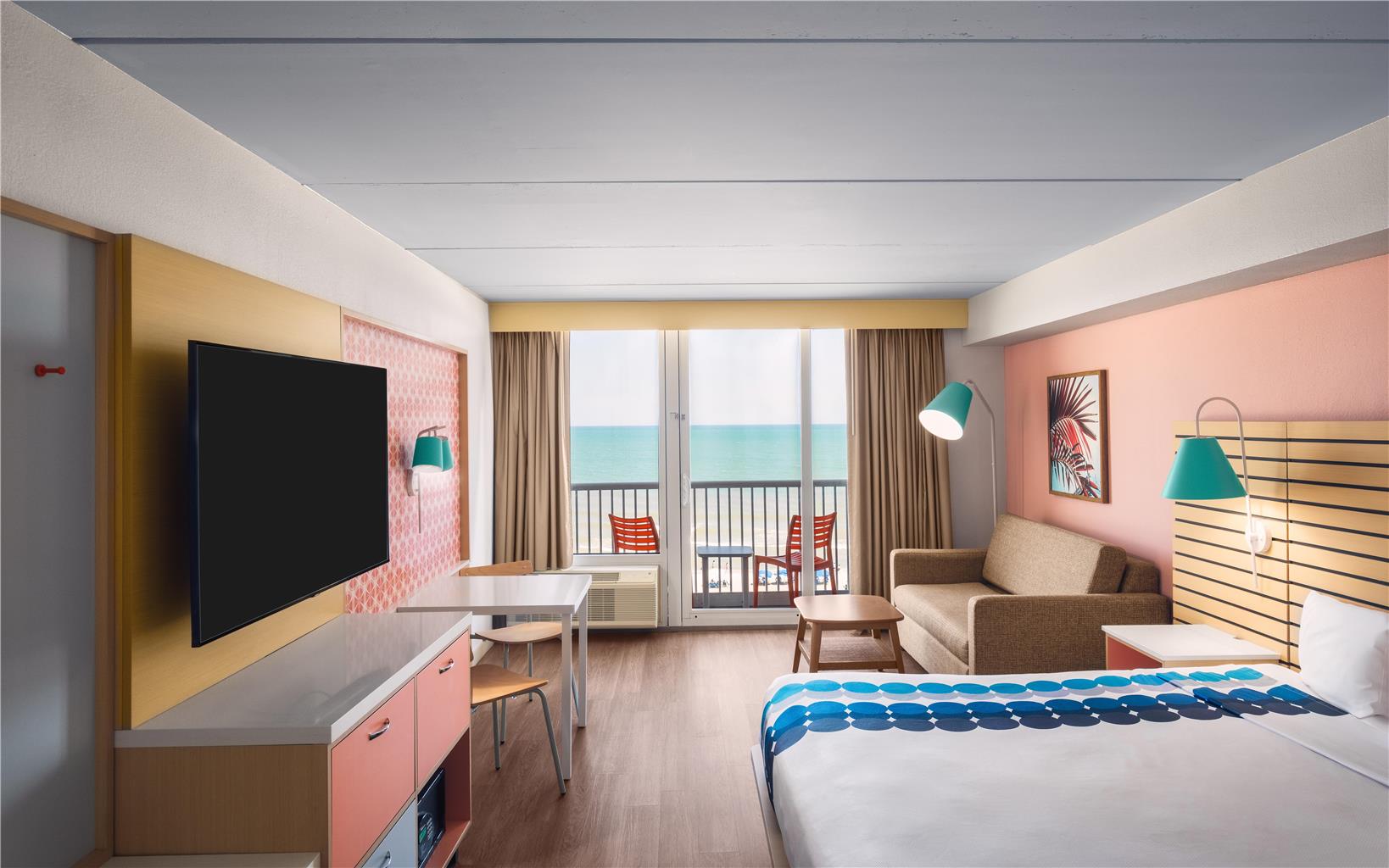 Golden Sands Carolina Beach Oceanfront Tapestry by Hilton Image