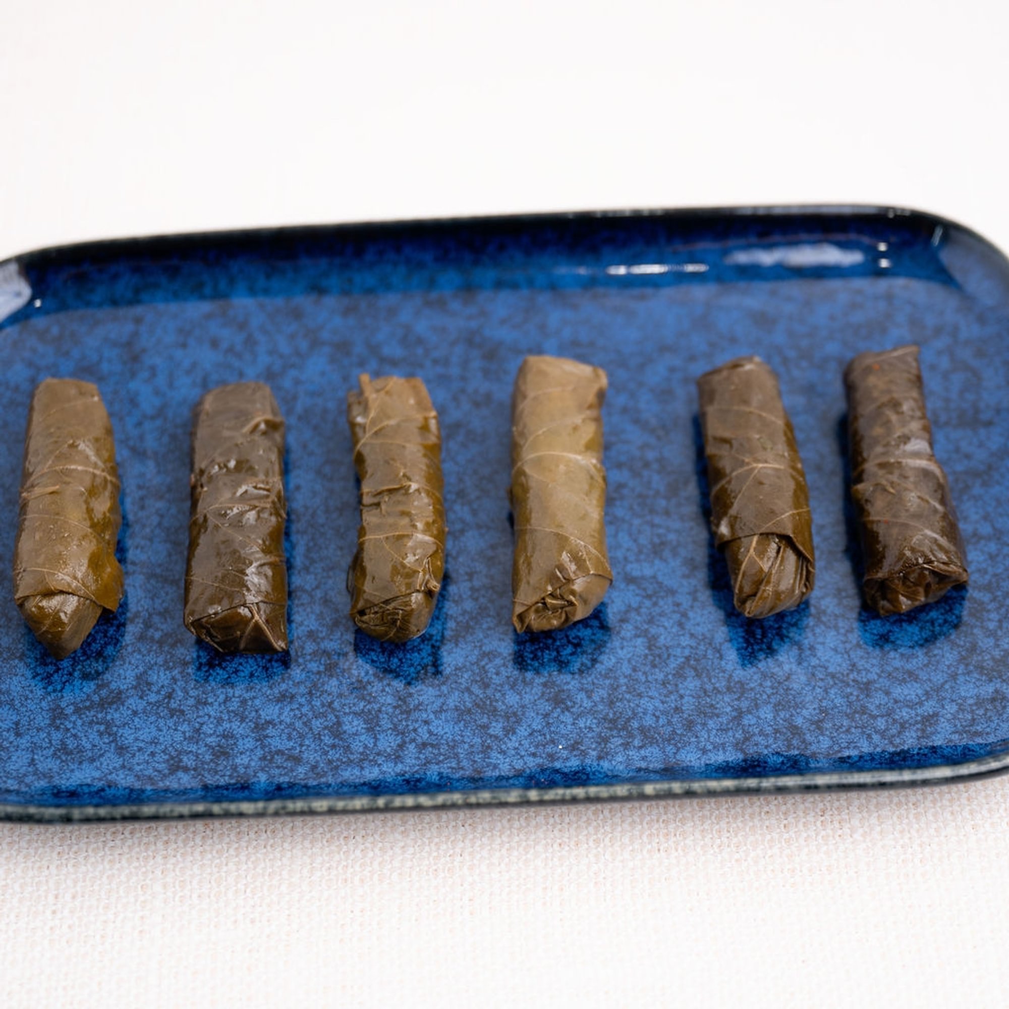 6 Grape Leaves