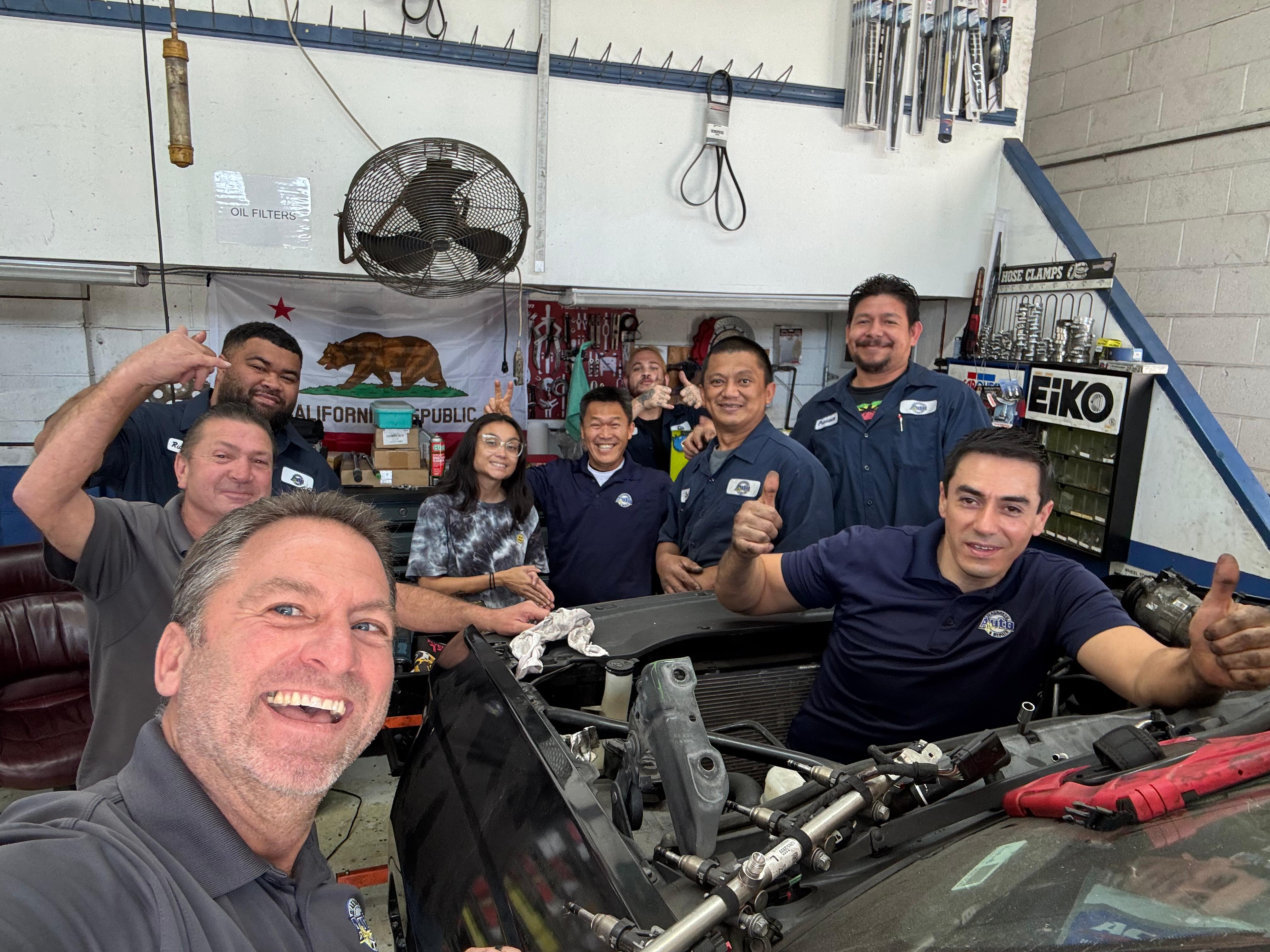 Auto Diagnostic & Repair Image