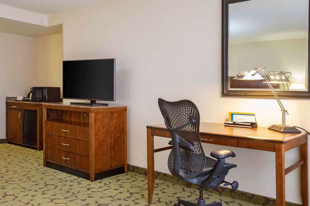 Images Hilton Garden Inn Omaha Downtown/Old Market Area