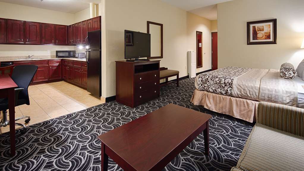 Best Western Plus Katy Inn & Suites Image