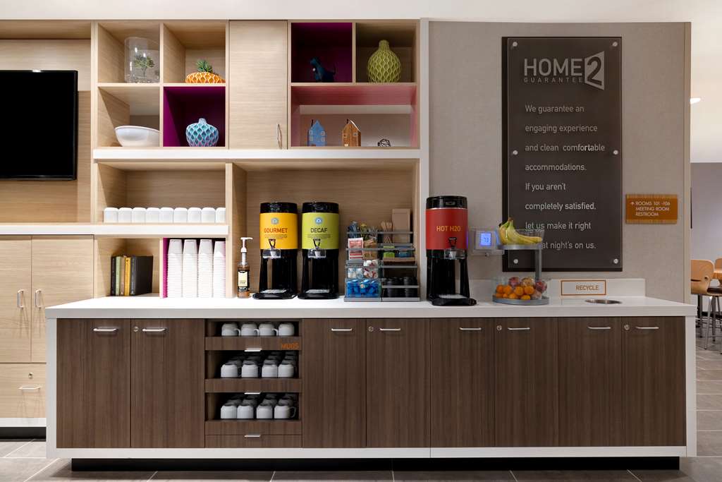 Home2 Suites by Hilton Redding Image