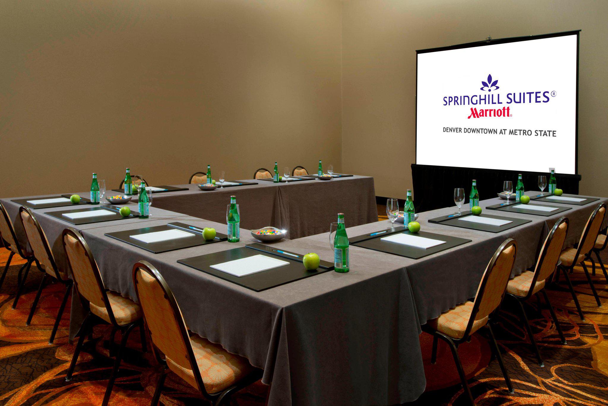 SpringHill Suites by Marriott Denver Downtown Photo