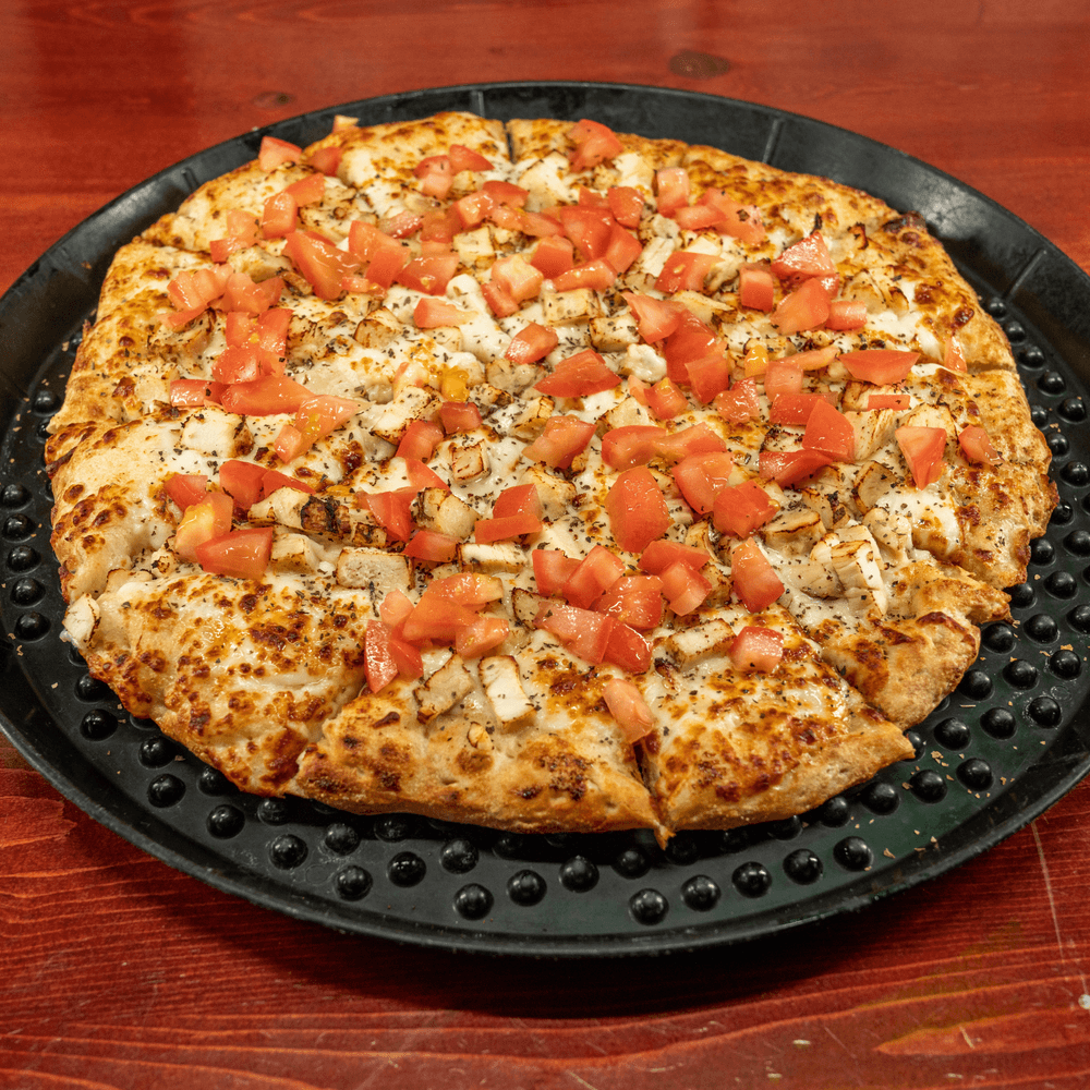 Gourmet garlic chicken pizza