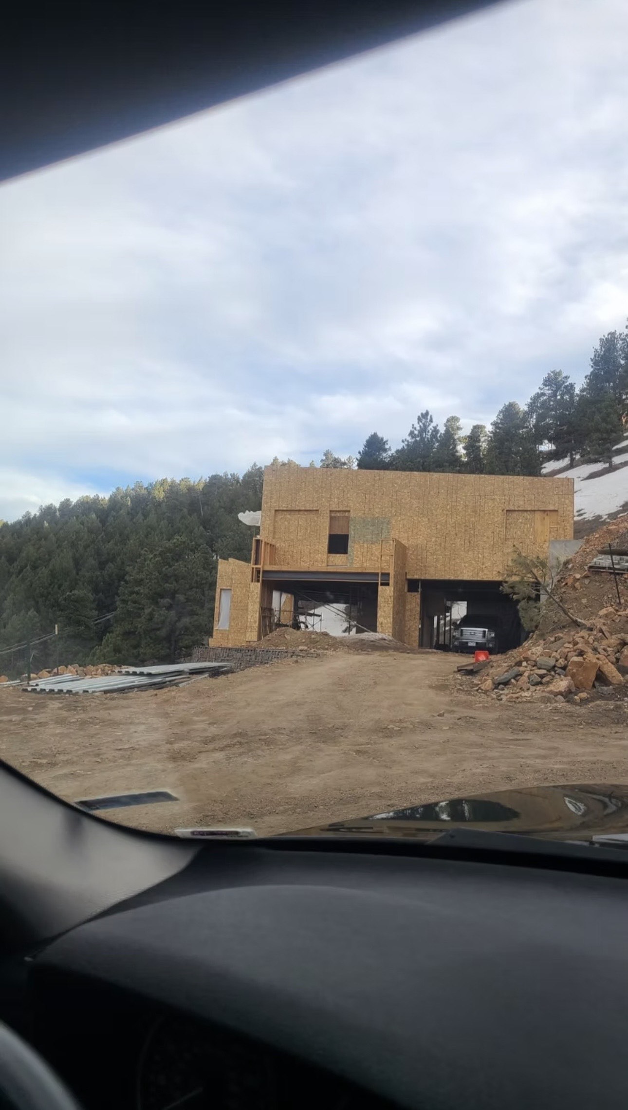 Simon's Construction Image