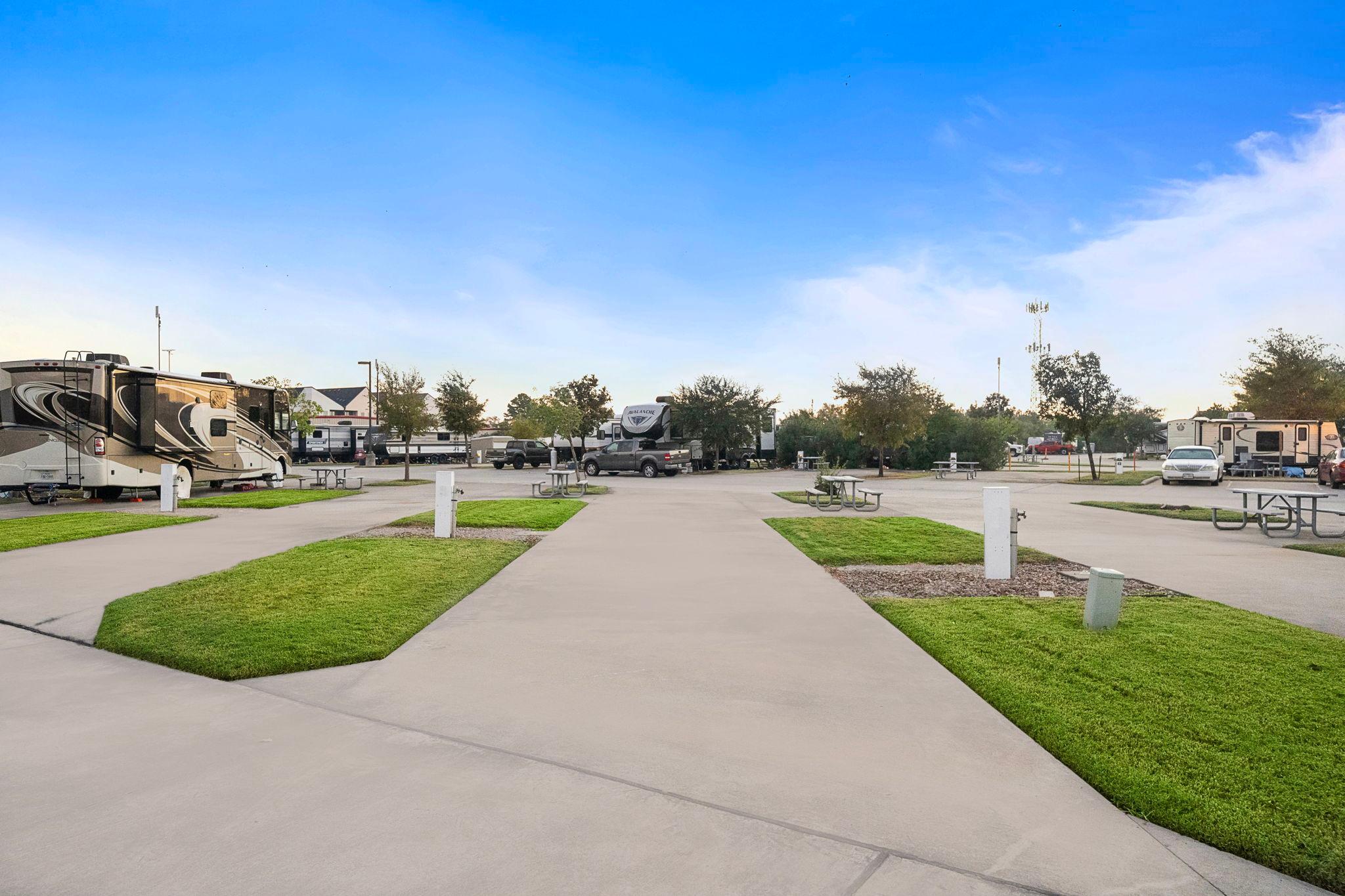 Southlake RV Resort by QRV Image