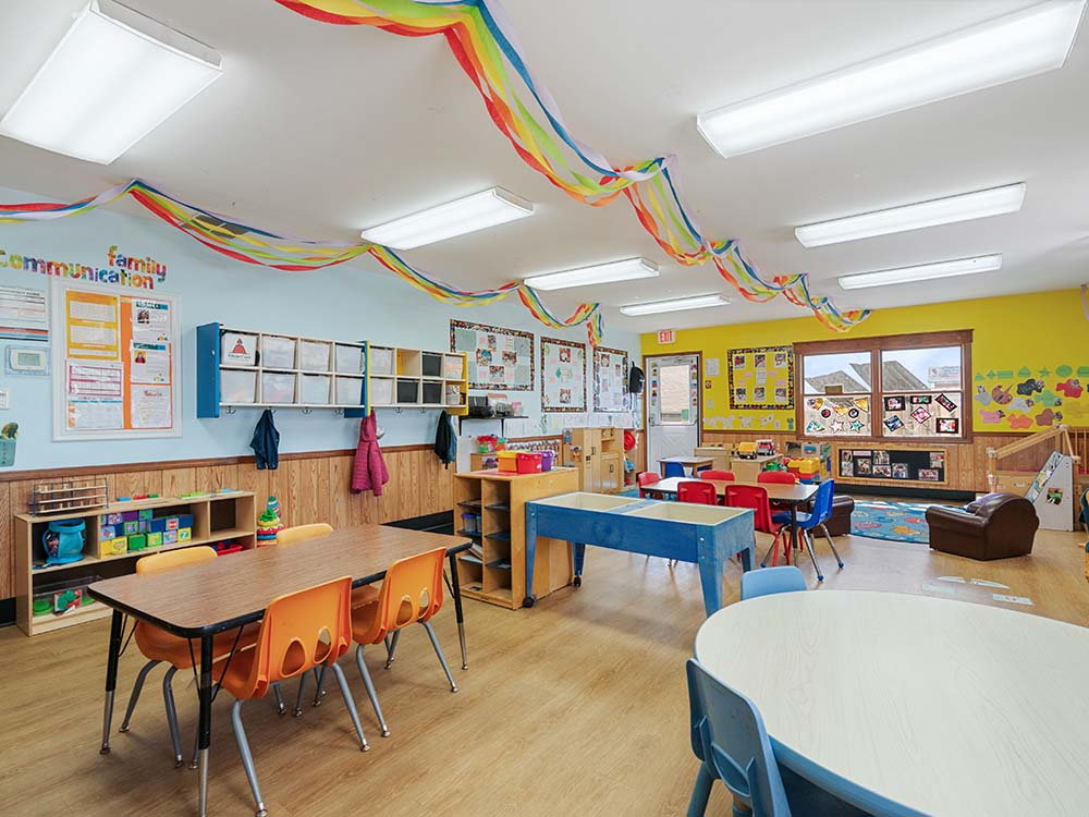 Skyrise School on High School Road Image