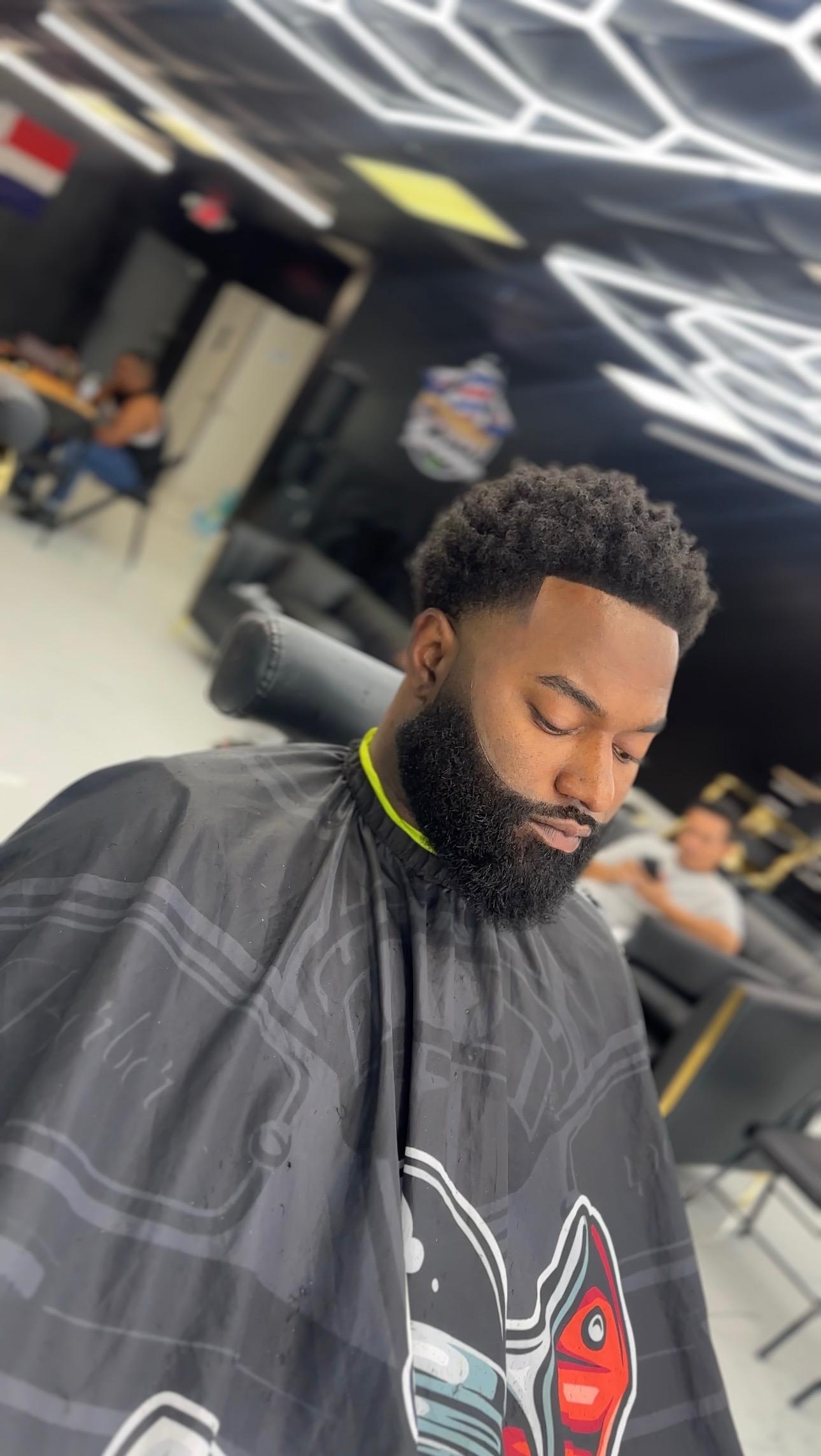 Cash RD Barbershop Image