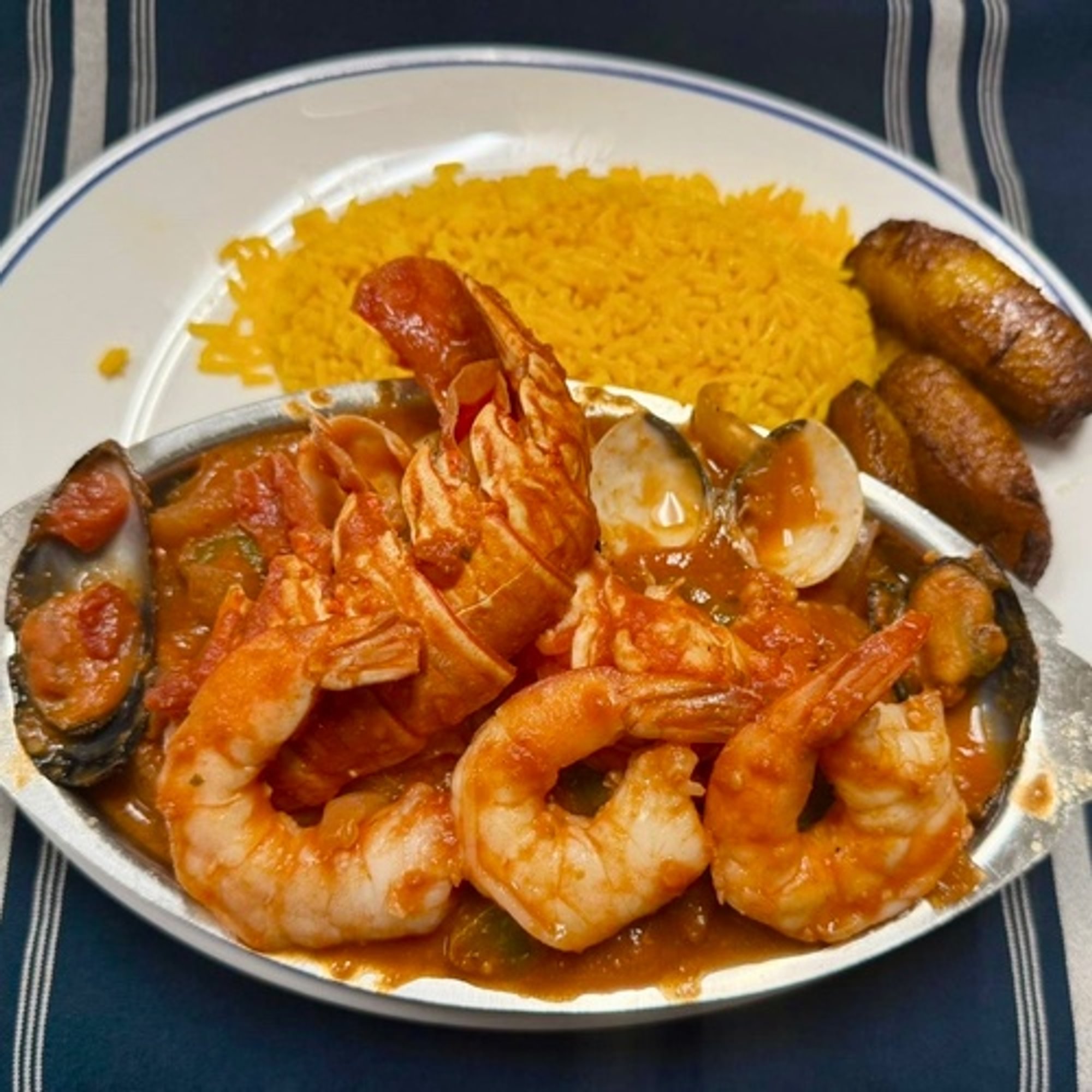 Zarzuela De Mariscos