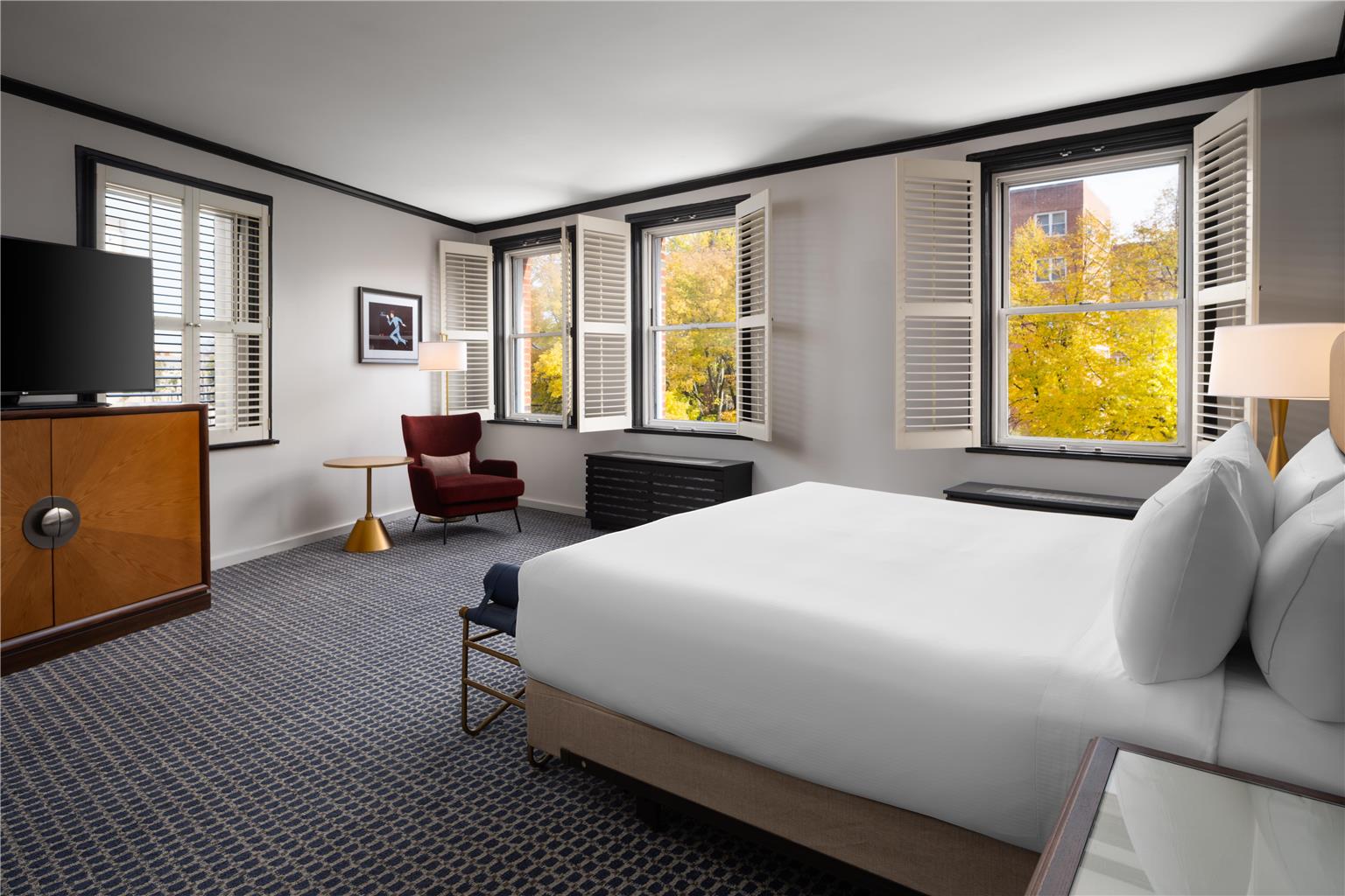 Hilton Orrington/Evanston Image