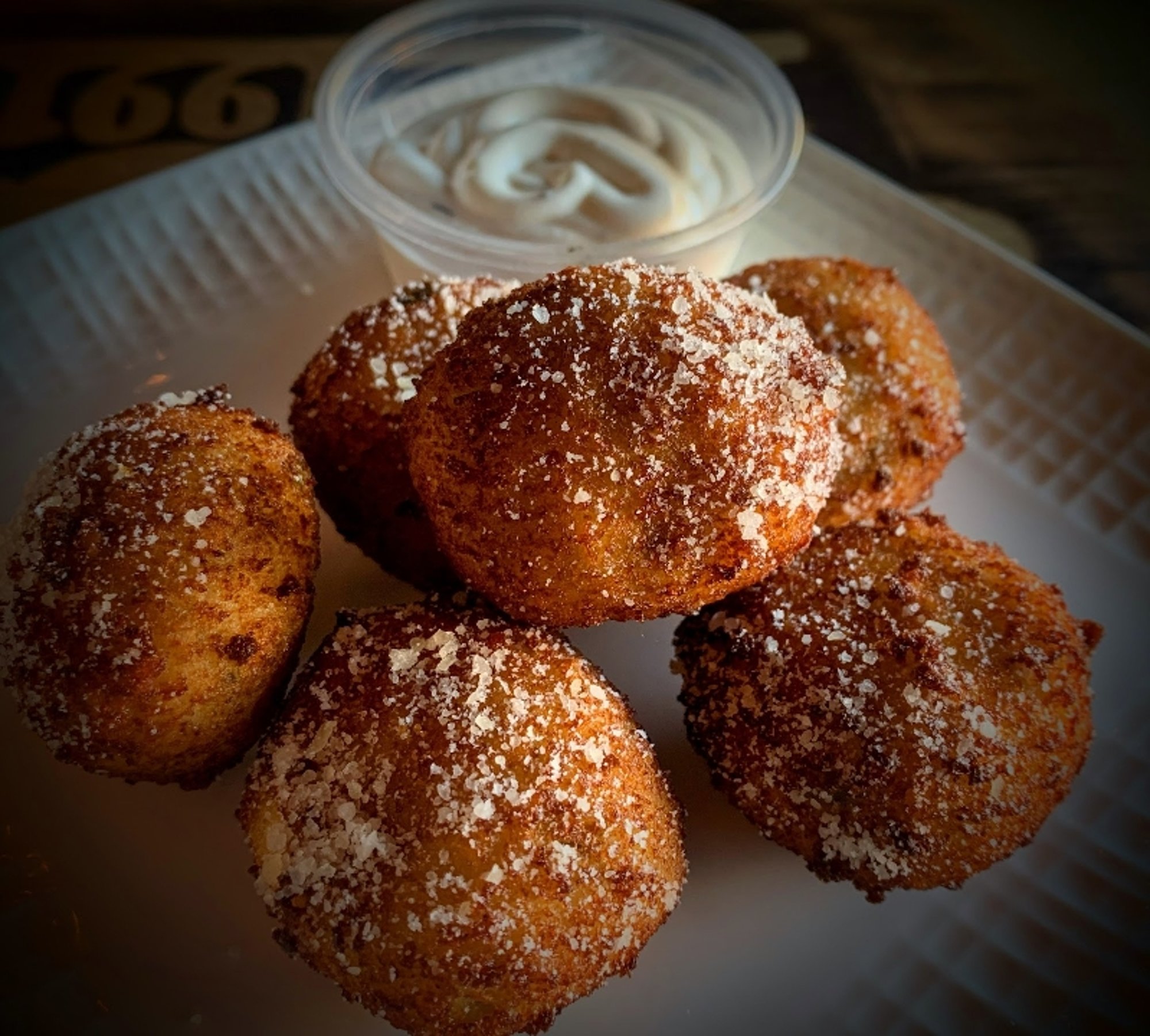 6 Jalapeno Poppers