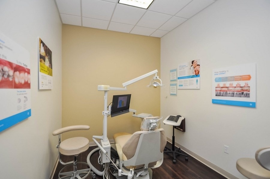 Henderson Modern Dentistry and Orthodontics Photo