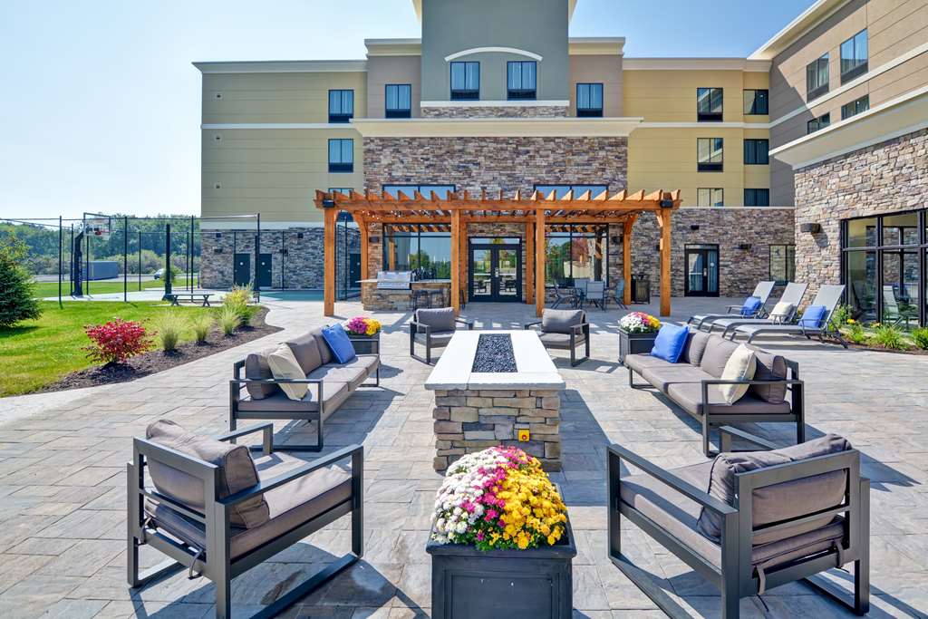 Homewood Suites By Hilton New Hartford Utica Image