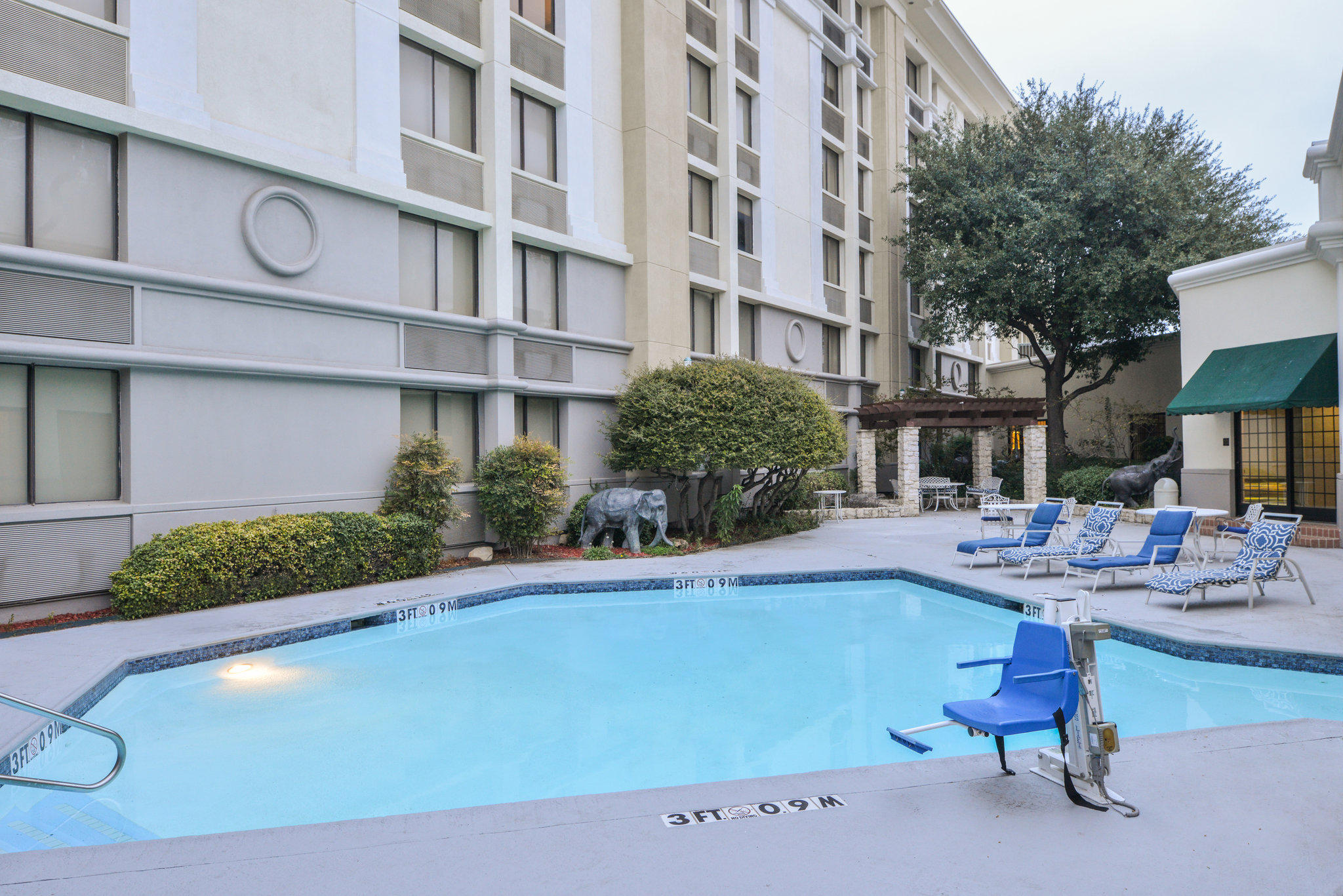 Holiday Inn Dallas-Richardson Photo