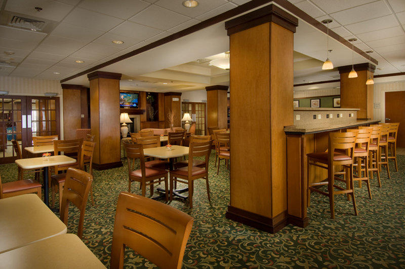 Fairfield Inn & Suites by Marriott Marshall Photo