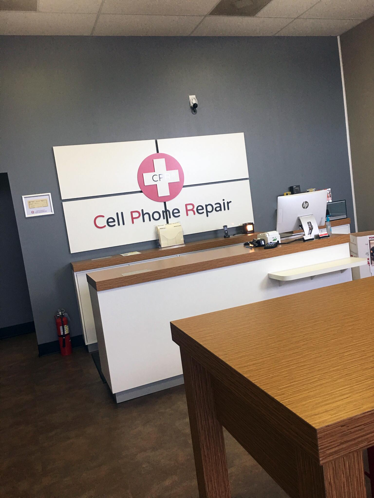 CPR Cell Phone Repair Seneca Photo