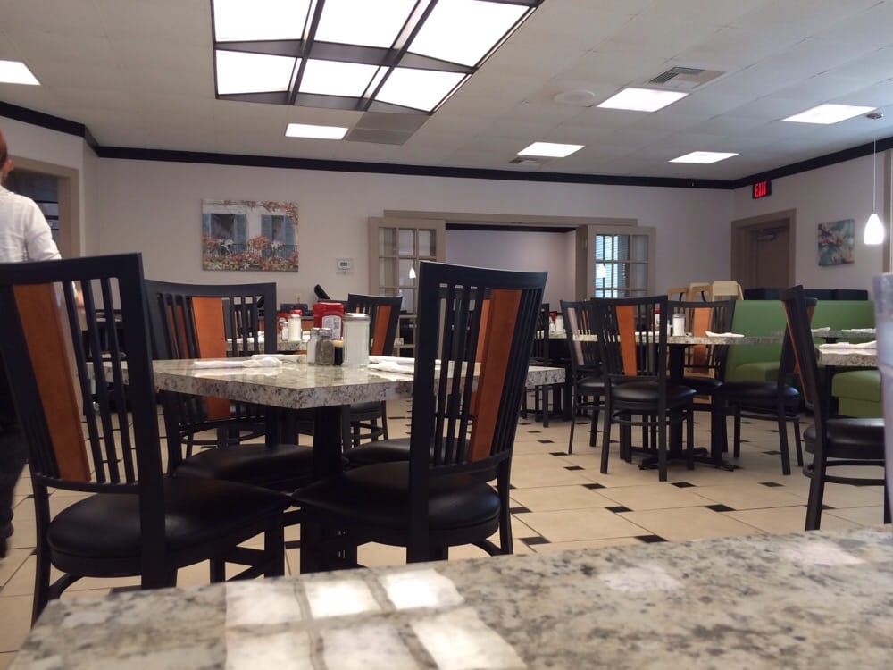 Apple Blossom Diner Logo