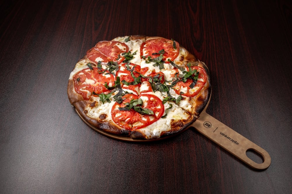 Large Caprese Pizza