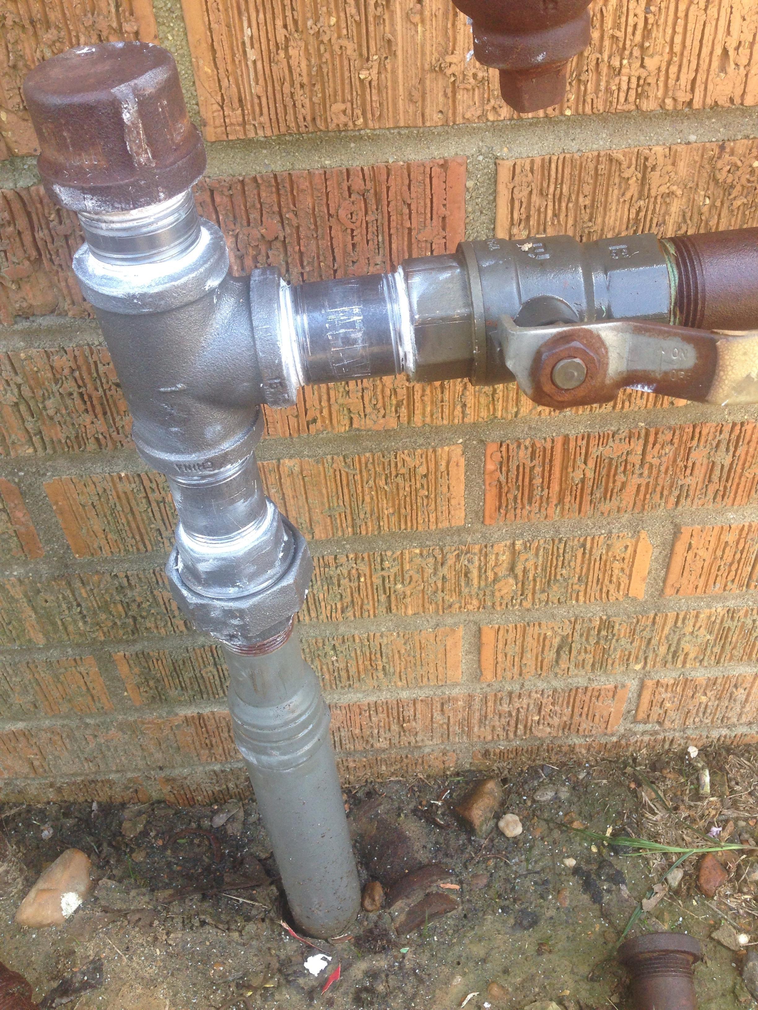 Gas line repair