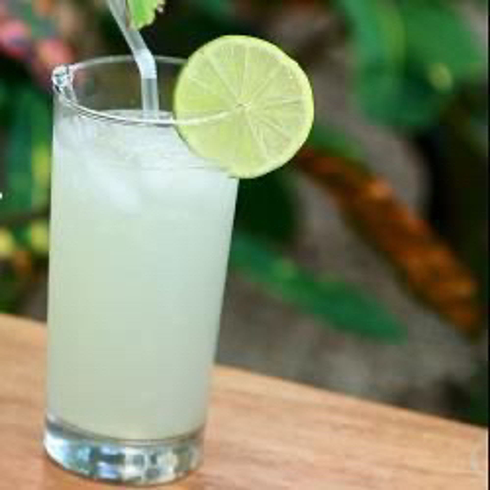 Aguas Limonada