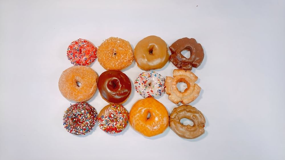 Mixed Half Regular Dozen (6 Donuts)