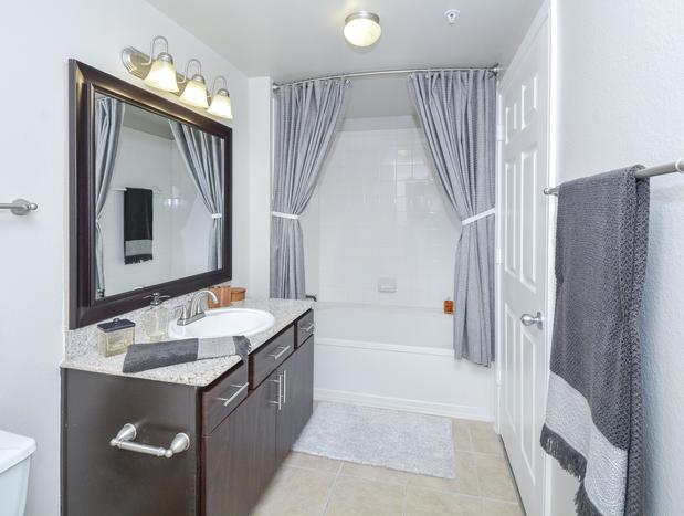 Images Villas at Hermann Park