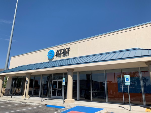 AT&T Store Photo