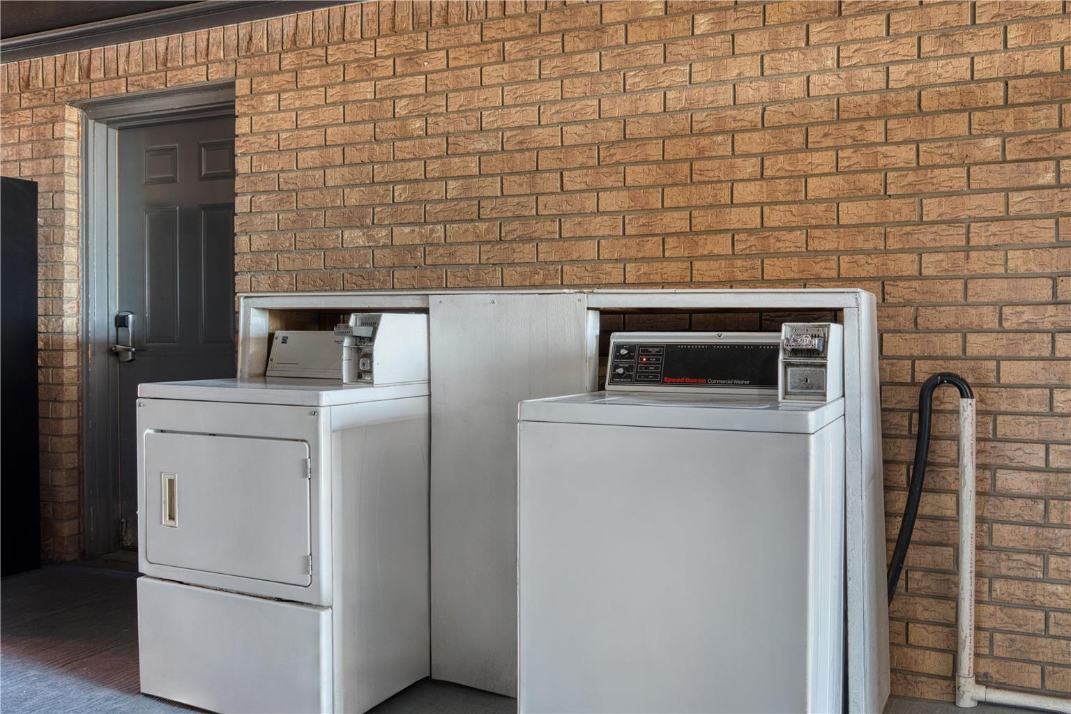 SureStay by Best Western Terrell Image