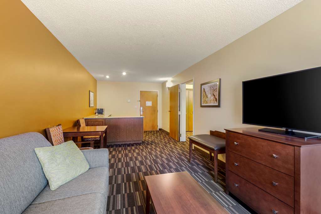 Best Western Falcon Plaza - Bowling Green Image
