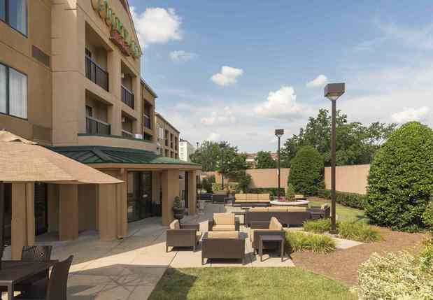 Images Courtyard by Marriott Bowling Green Convention Center