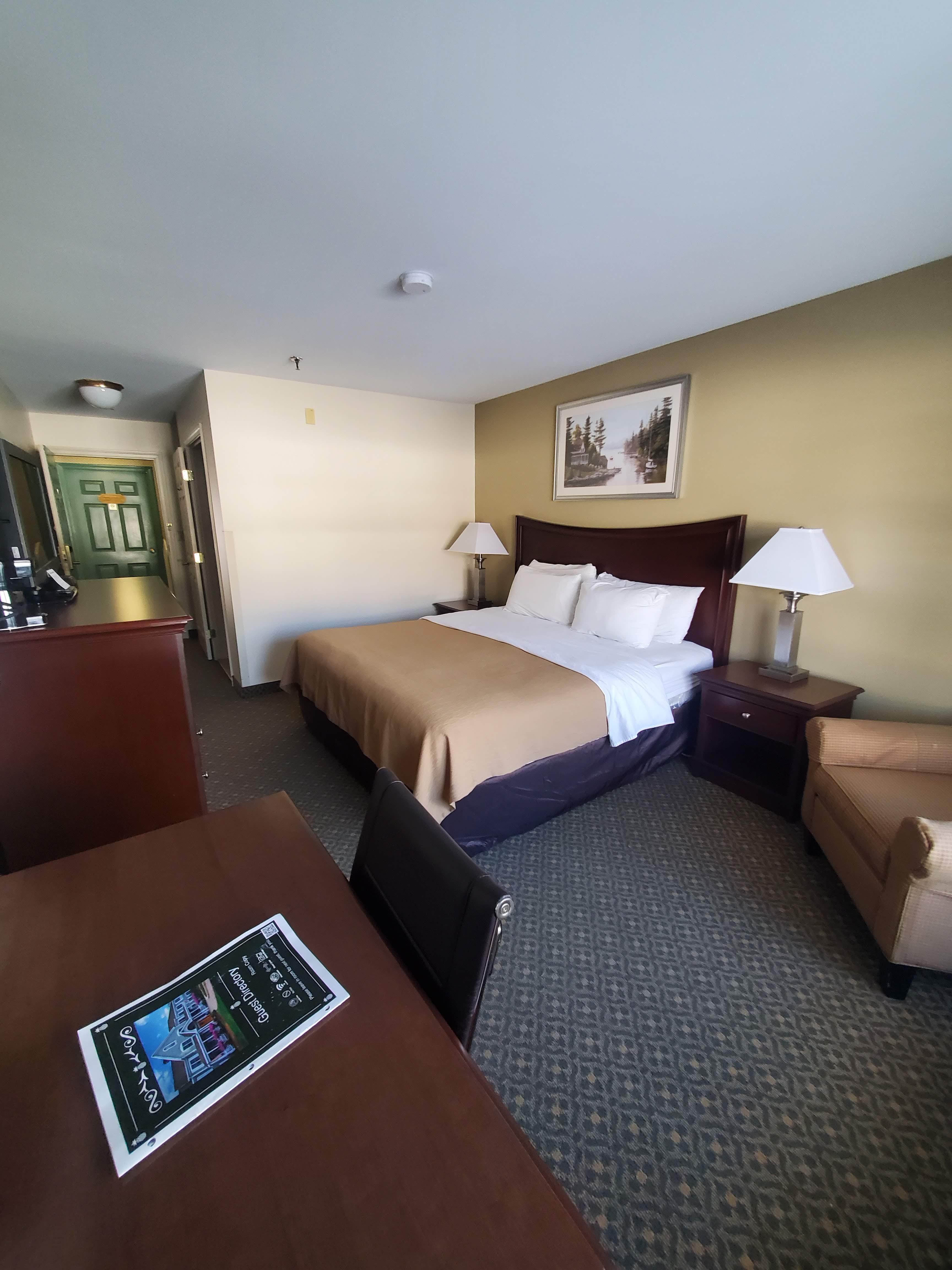 Country Inn at the Mall Image