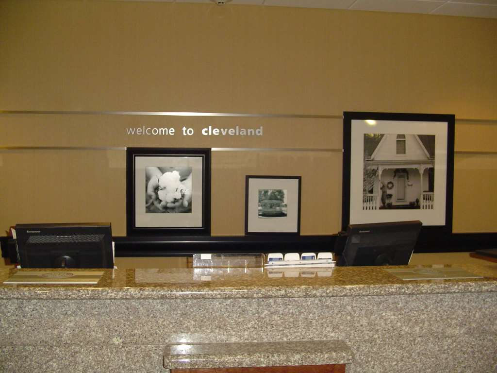 Hampton Inn Cleveland Image