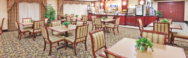 Images Holiday Inn Express & Suites Gainesville