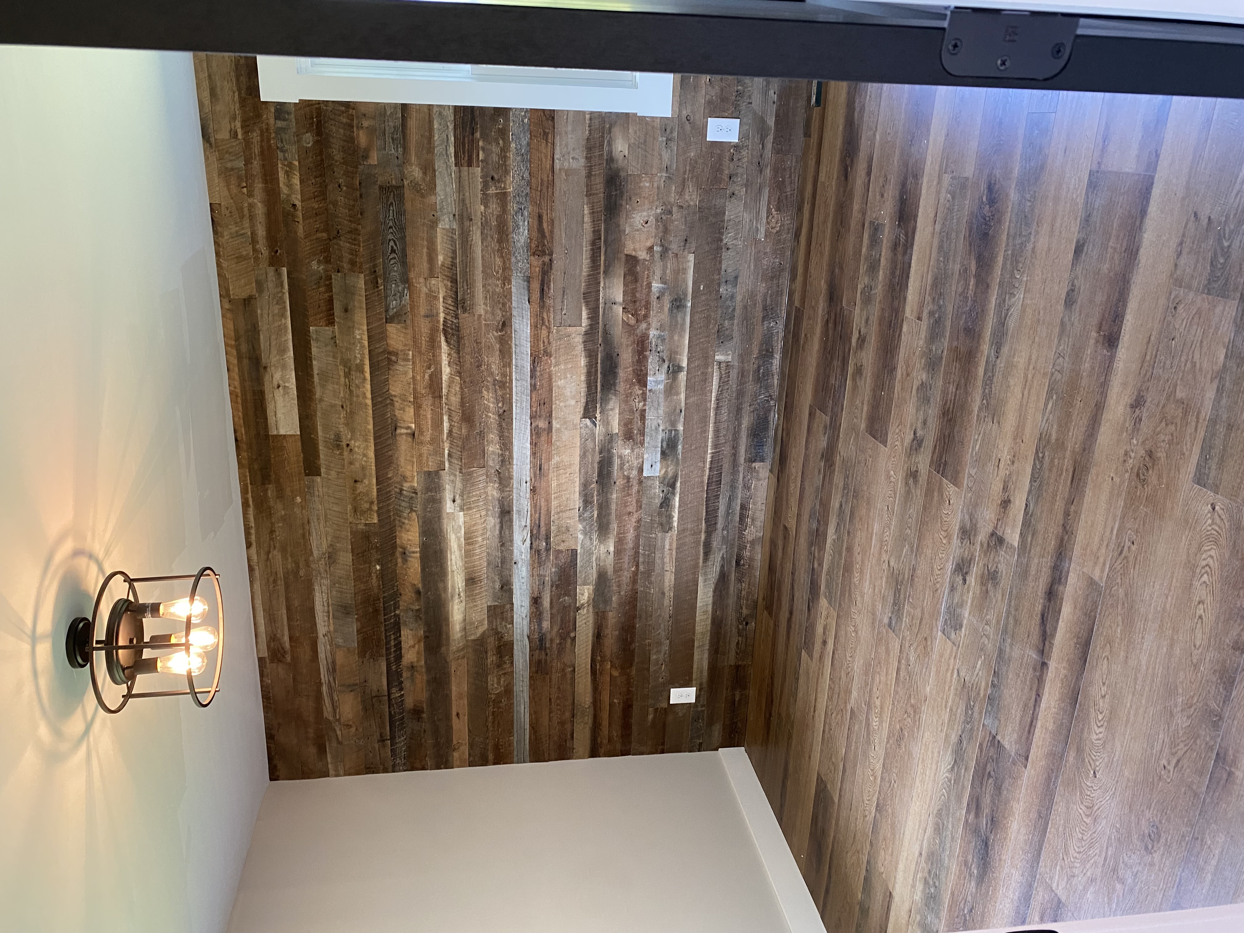 Howard-Carpenter Floor Covering Image