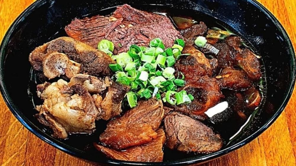 Beef Monster Noodles 牛魔王湯麵