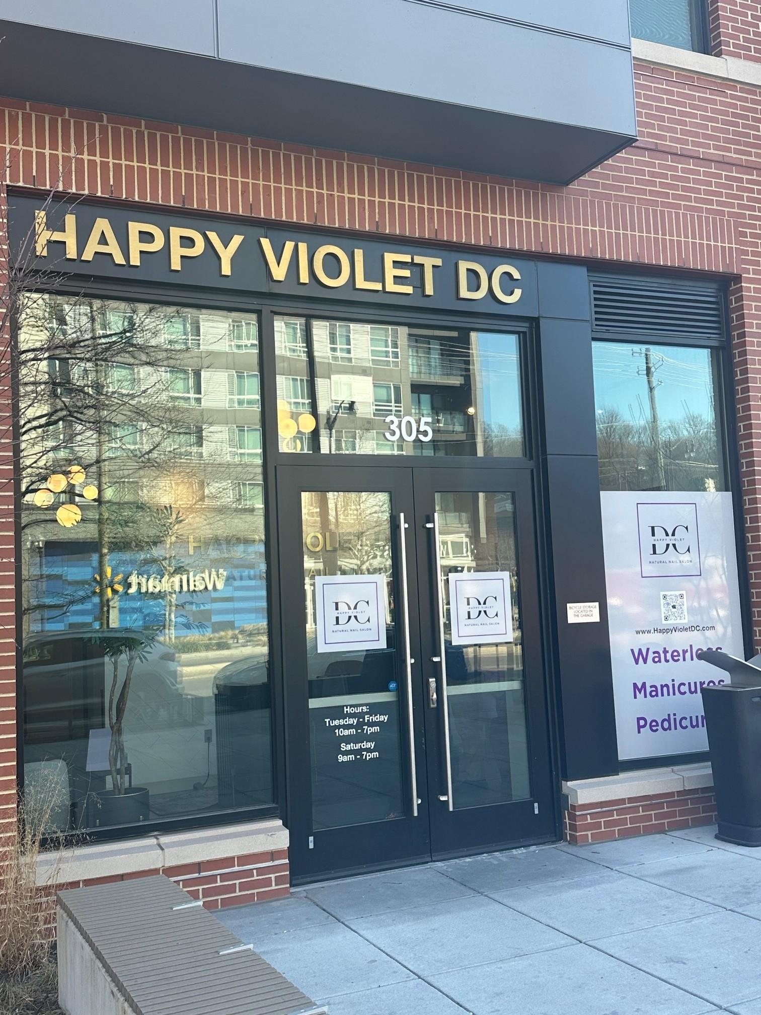 Happy Violet DC Natural Nail Salon Image