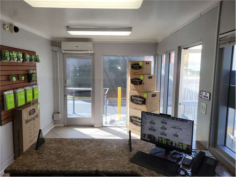 Extra Space Storage