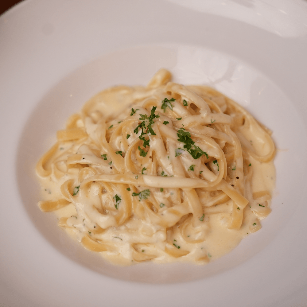 Fettuccine Alfredo