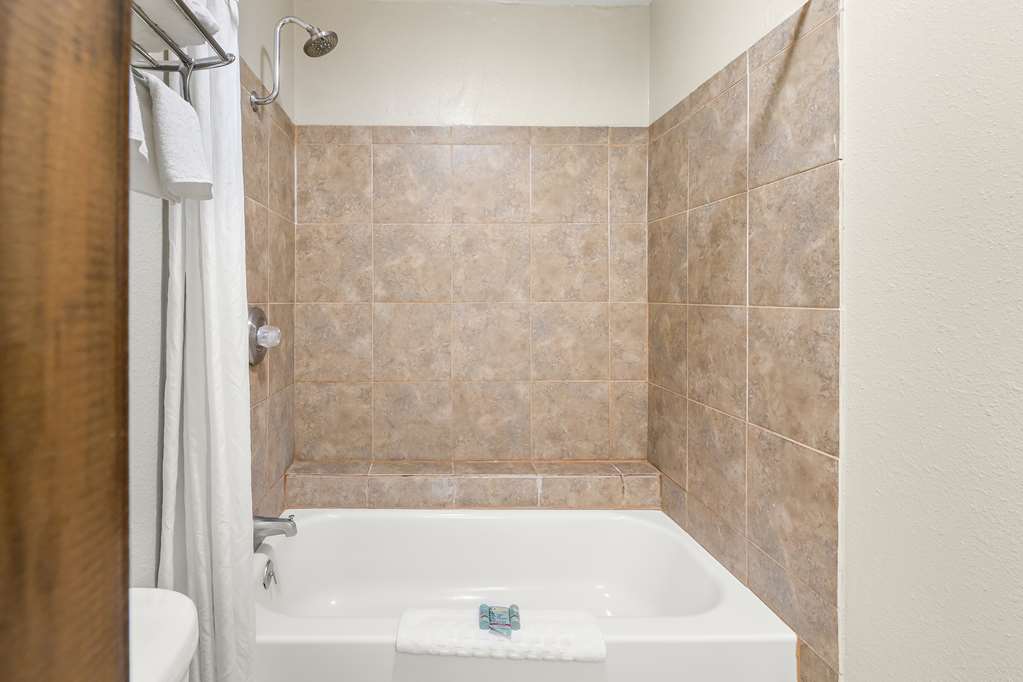 Best Western George West Executive Inn Image