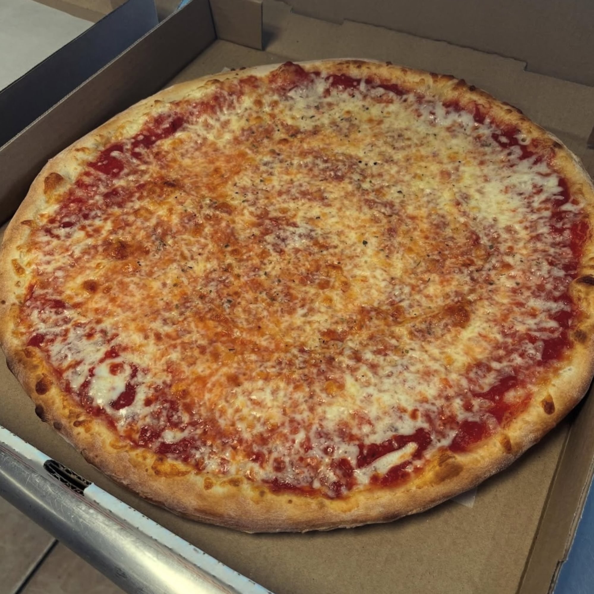 LG Cheese Pizza