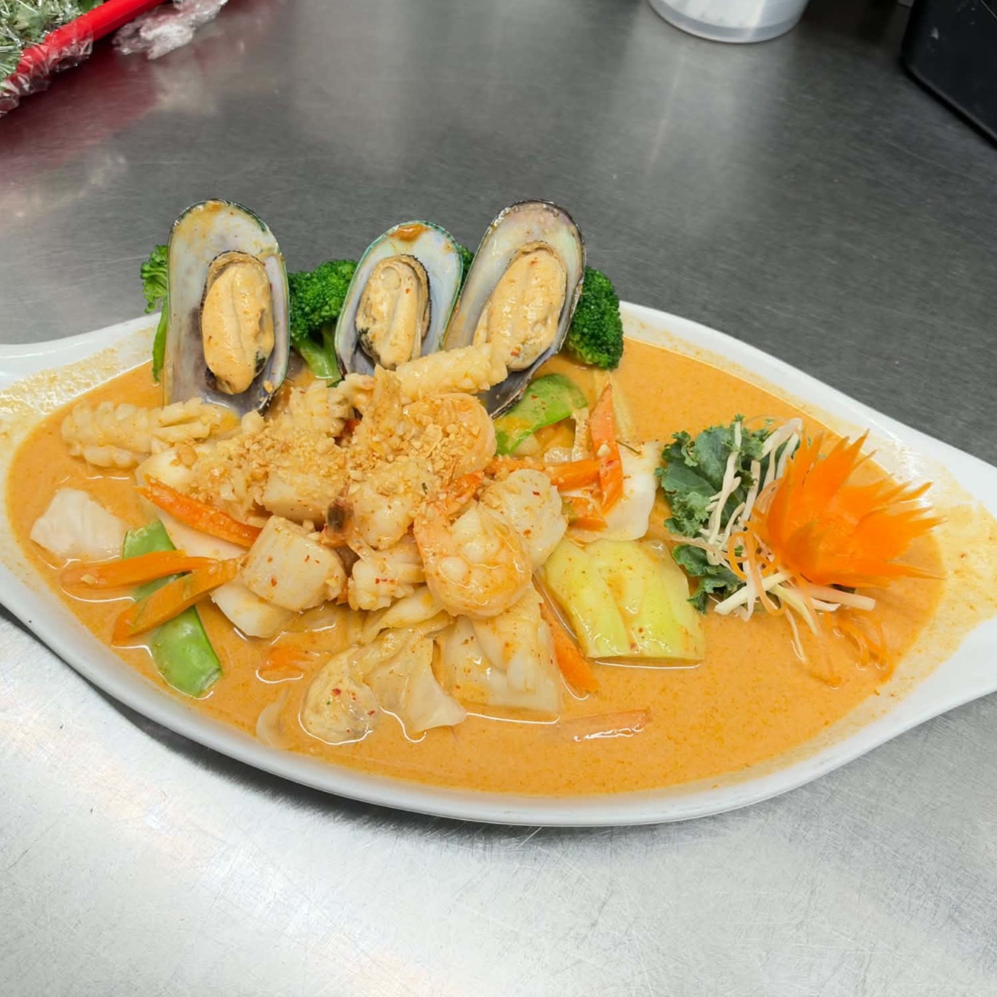 SP2. (D) Talay Thai