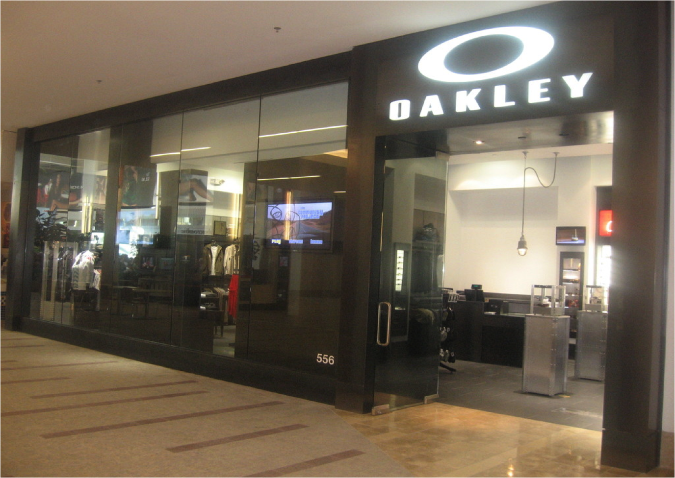 Oakley Store Coupons near me in Seattle | 8coupons