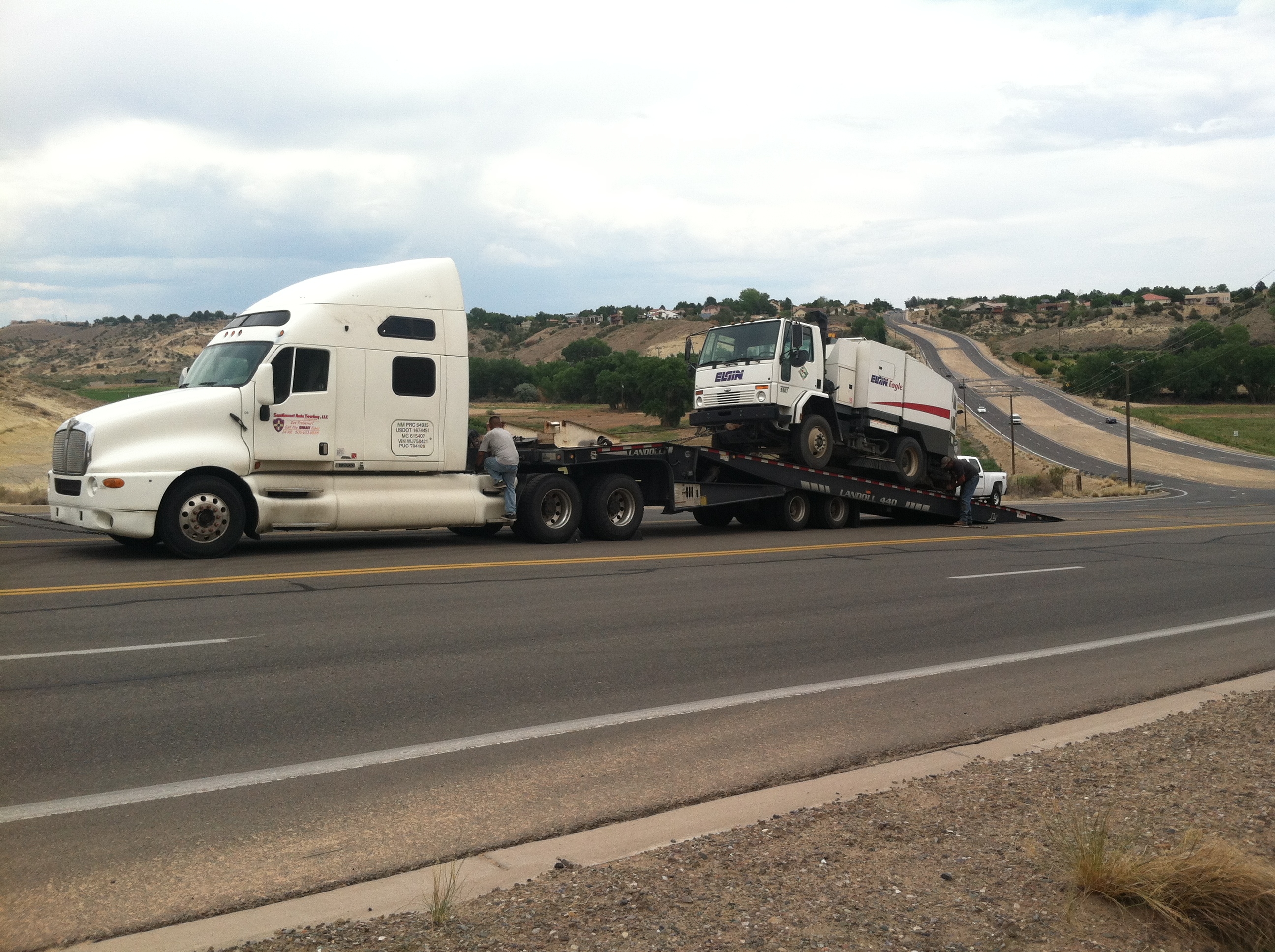 Southwest Auto Towing LLC Photo