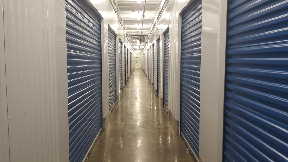 Long Beach Storage Center Photo