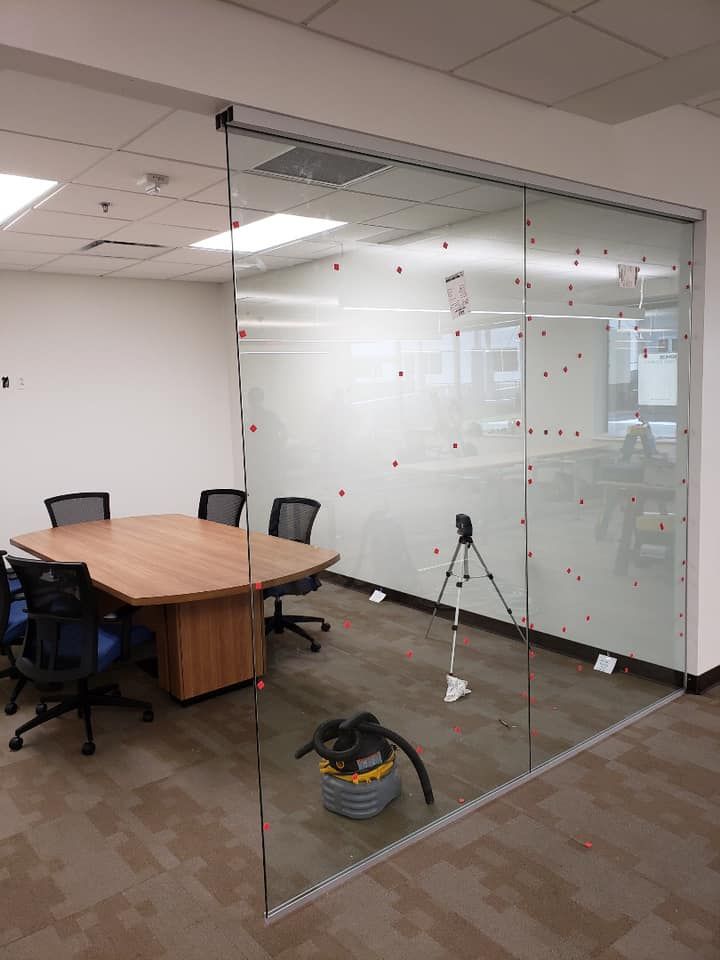 Belton Glass & Door Image