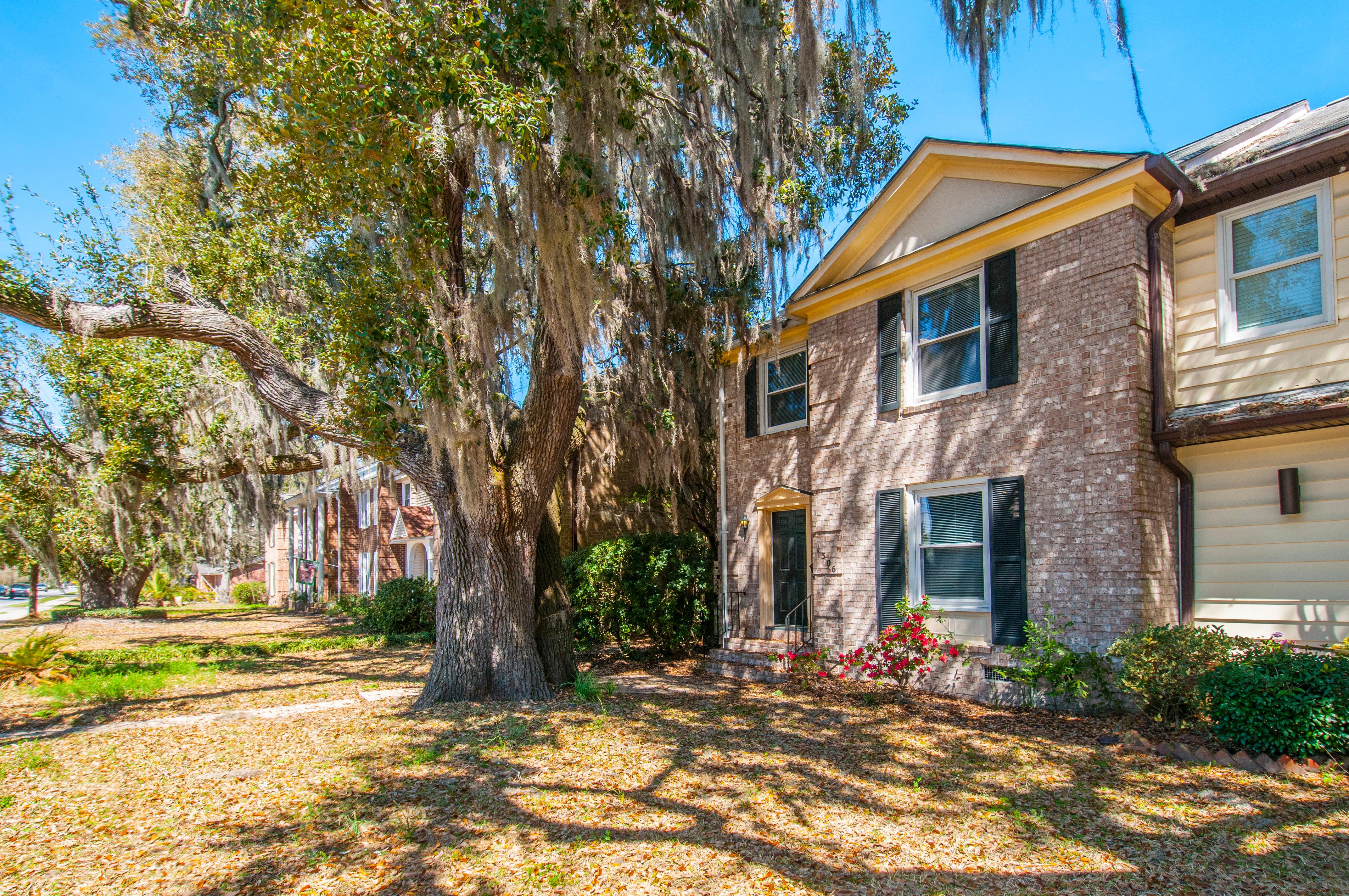 LOCATION, LOCATION!! Minutes to downtown Charleston, 30 Minutes to the beach, minutes to shopping , the mall and the I526. When you enter this town home you can smell the new carpet and fresh paint! Move right in!!! Ceiling fans in all 3 bedrooms. New windows! Kitchen comes with a dishwasher and garbage disposal. Plenty of parking in the rear and there is a covered car port. You will be pleasantly surprised with this town home. Come take a look now.