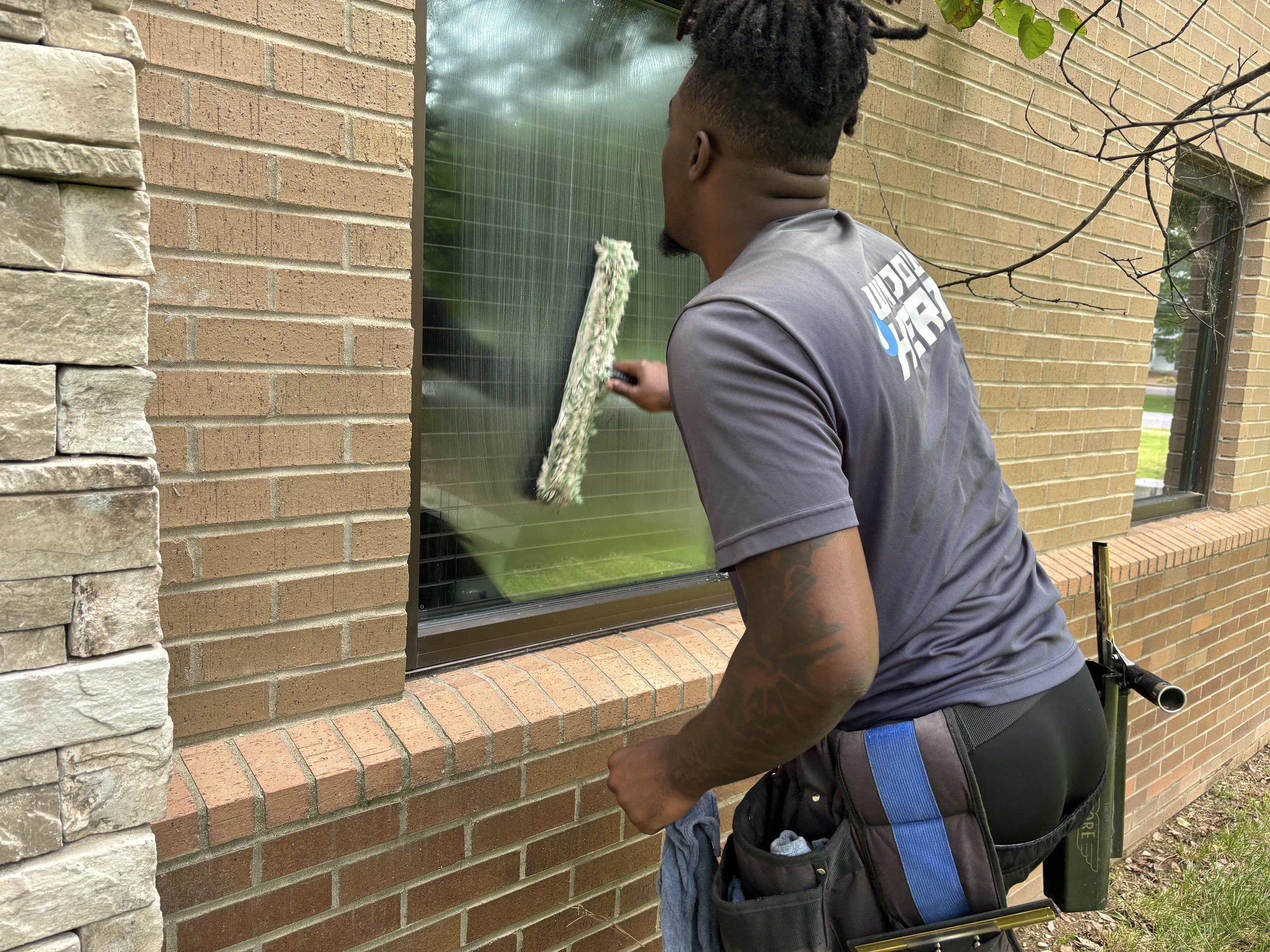 Window Hero Franklin Image