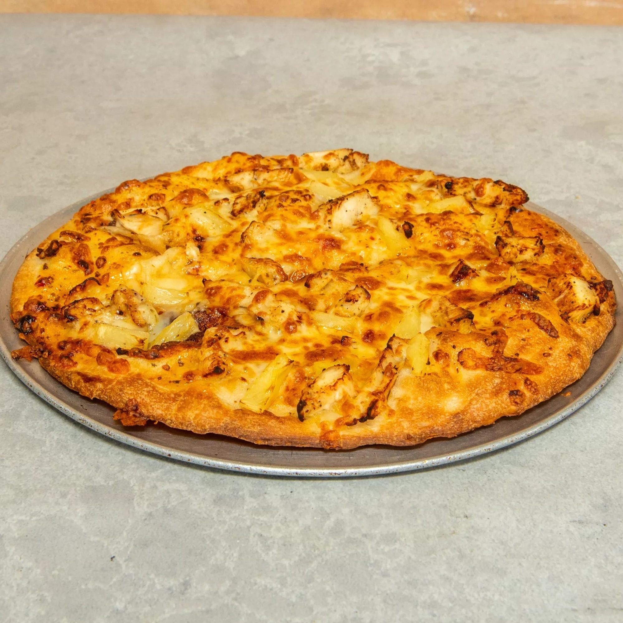 Sweet Chili Hawaiian Pizza