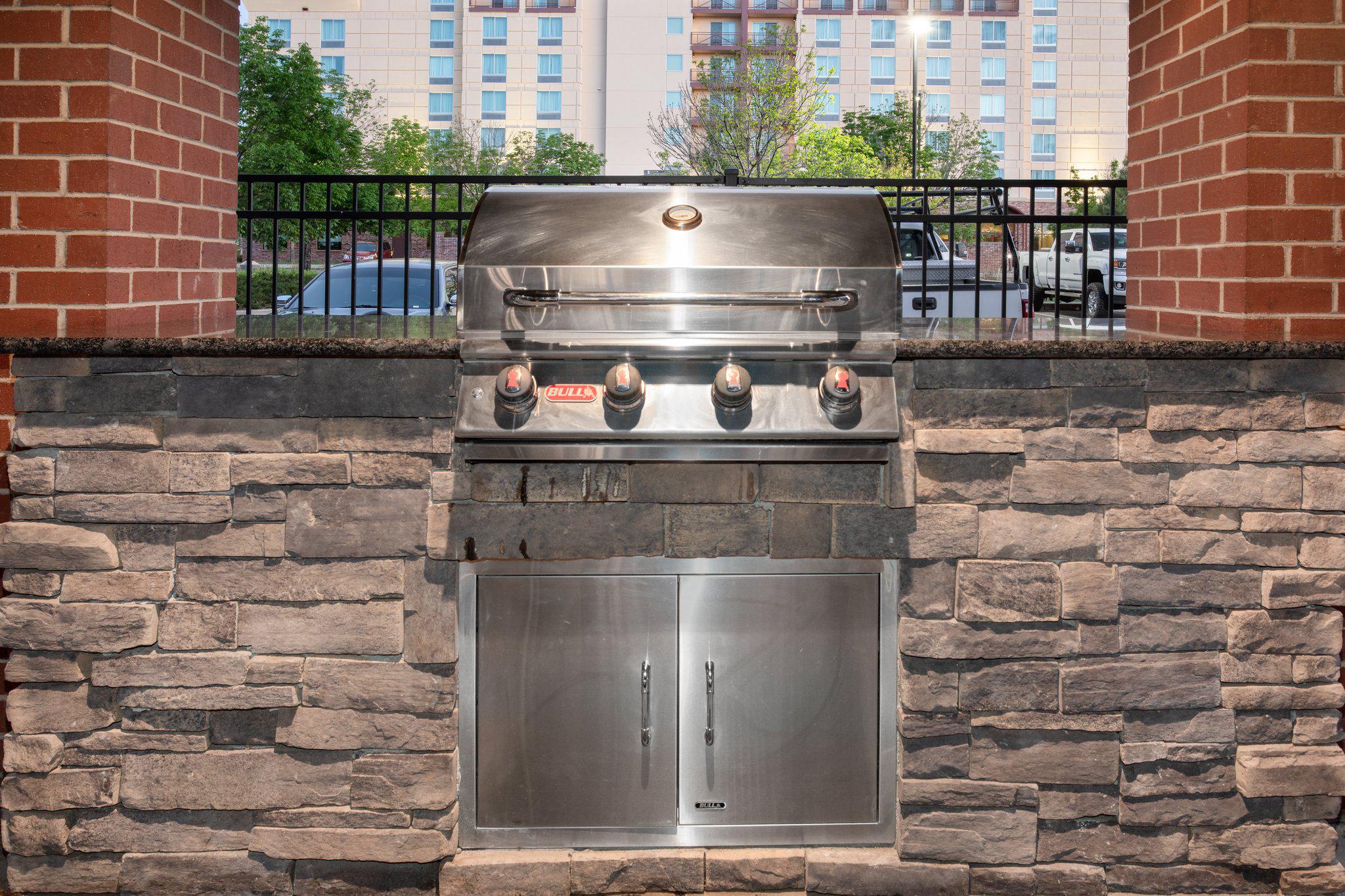 Staybridge Suites Denver International Airport Photo